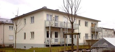 286 neu Foto Fassade.JPG