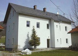 240 Foto Fassade.JPG